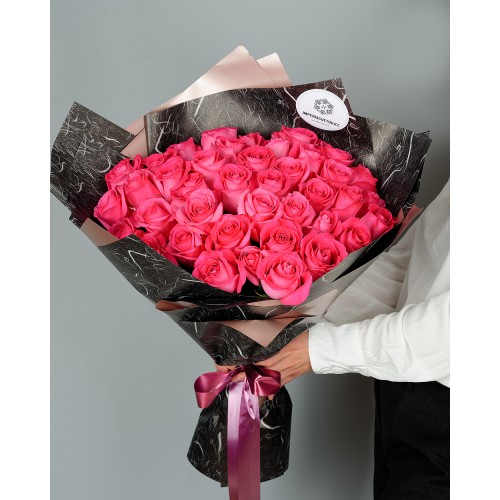 Купить на заказ Букет из 51 розовых роз с доставкой в Жаркенте